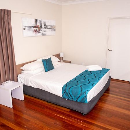 The Australian Hotel Motel Dalby Zewnętrze zdjęcie