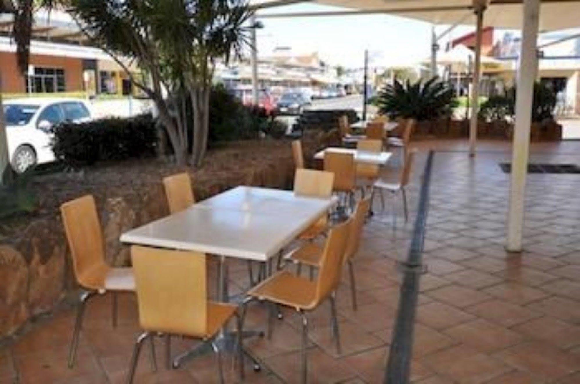 The Australian Hotel Motel Dalby Zewnętrze zdjęcie